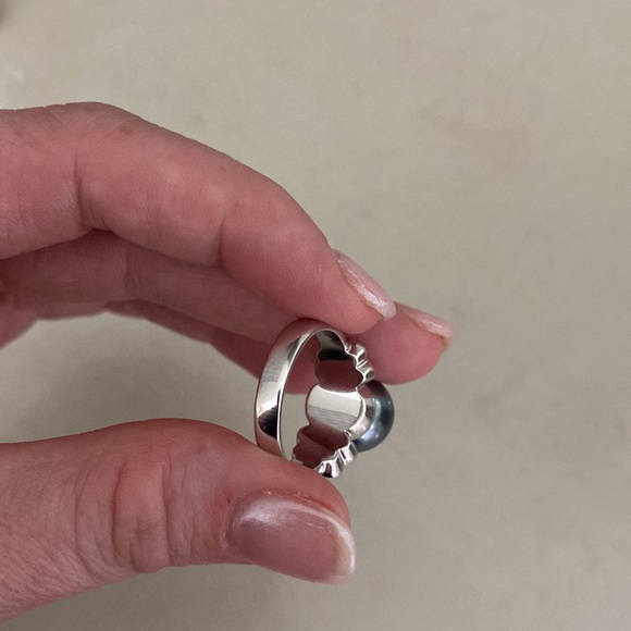 Gray Pearl Ring - Picture 4 of 4